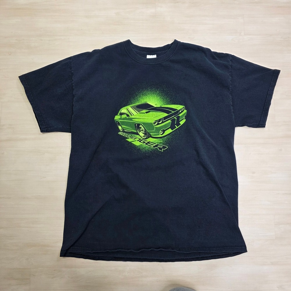 DODGE CHALLENGER Black Green Graphic Shirt Ultra Cotton Car Tee Men's Size Large